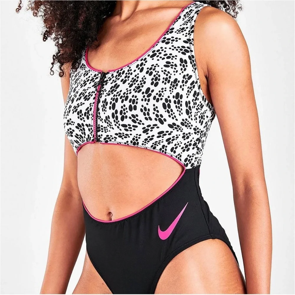 Nike Party Dots Women’s Cutout One-Piece Swimsuit M NWT